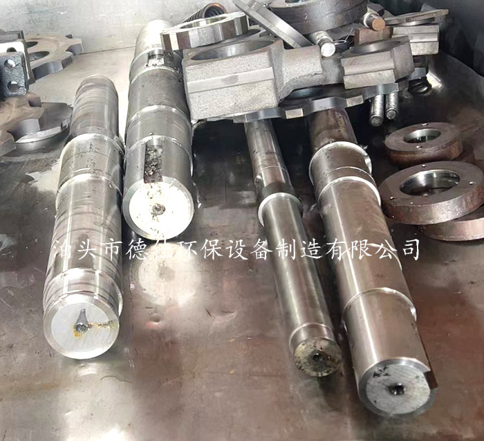 NE15和NE30斗式提升機(jī)加工件